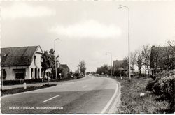 Middel Broekweg